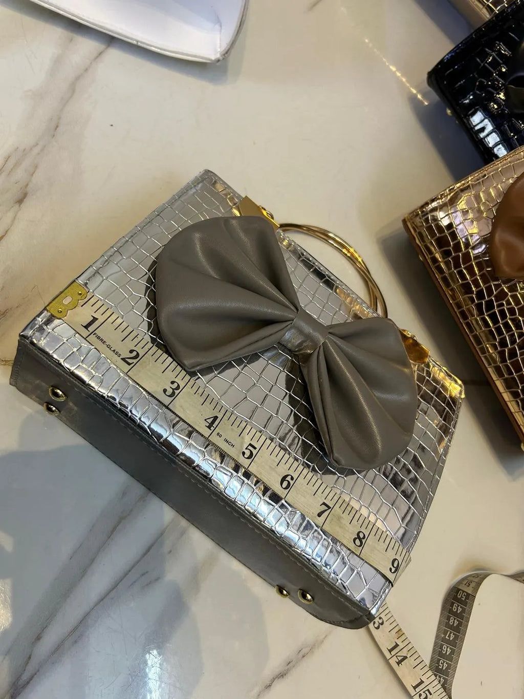 Girl's Rexine Textured Hand Bag